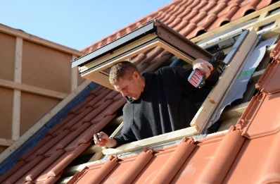 Pose de fenêtres de toit Velux à Bathernay